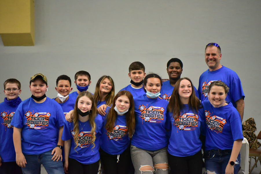 Princeton Middle Robotics Competes at State Championship, earns bid to